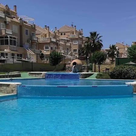 Oasis De Vacances Joyeuses * 托雷维耶哈